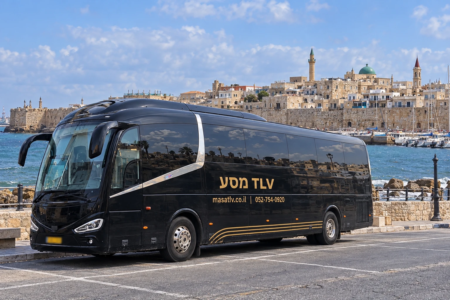 הדמיית אוטובוס מסע TLV שחור באזור עכו