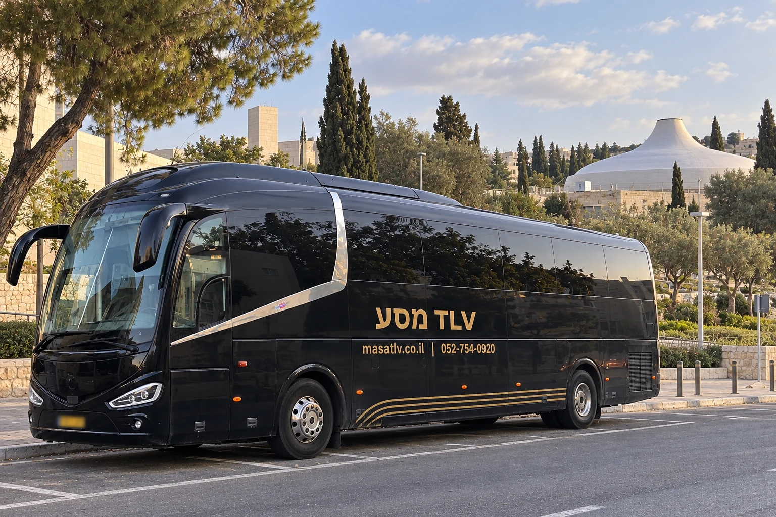 הדמיית אוטובוס מסע TLV שחור באזור ירושלים – מוזיאונים ותרבות