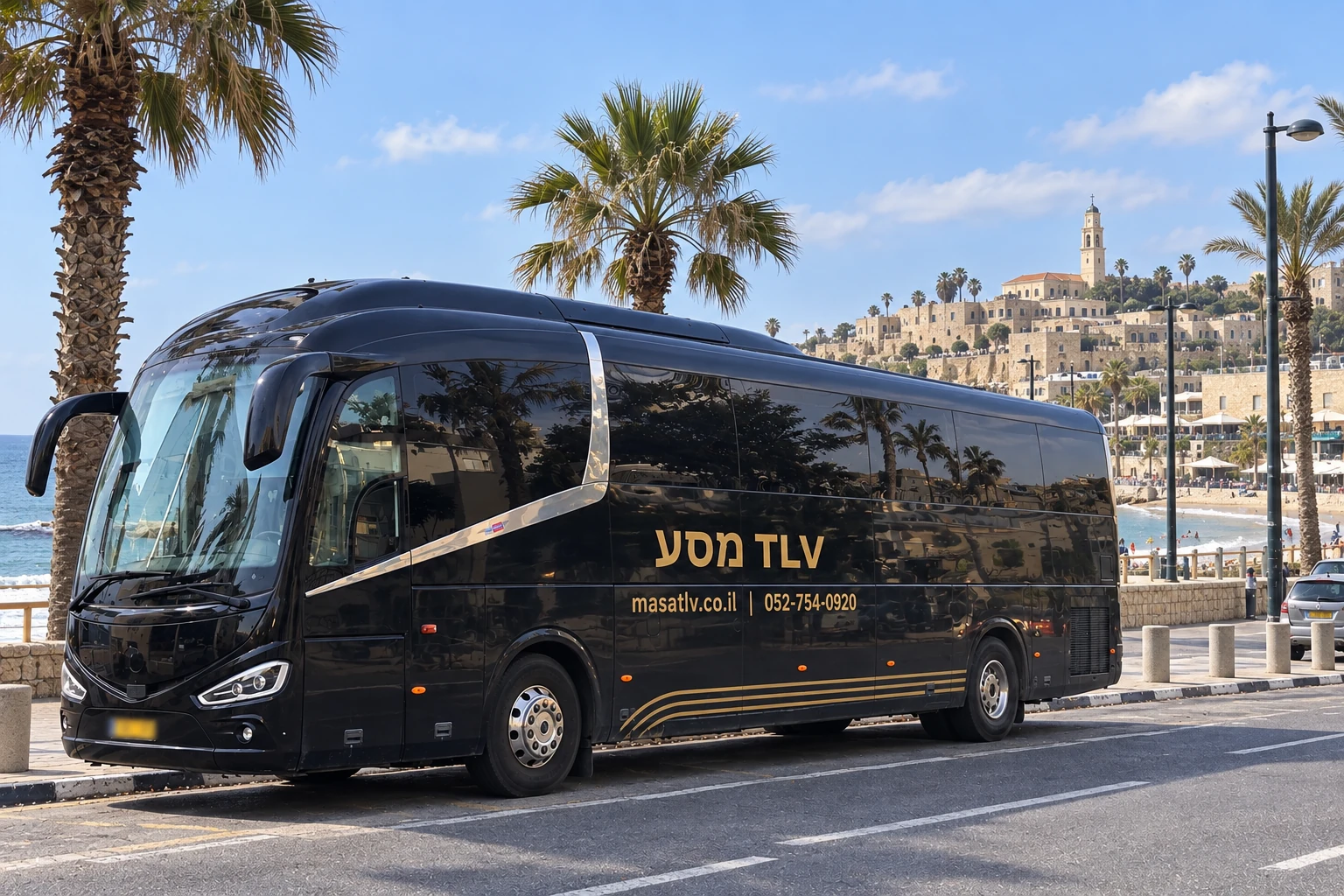 הדמיית אוטובוס מסע TLV שחור באזור תל אביב ויפו